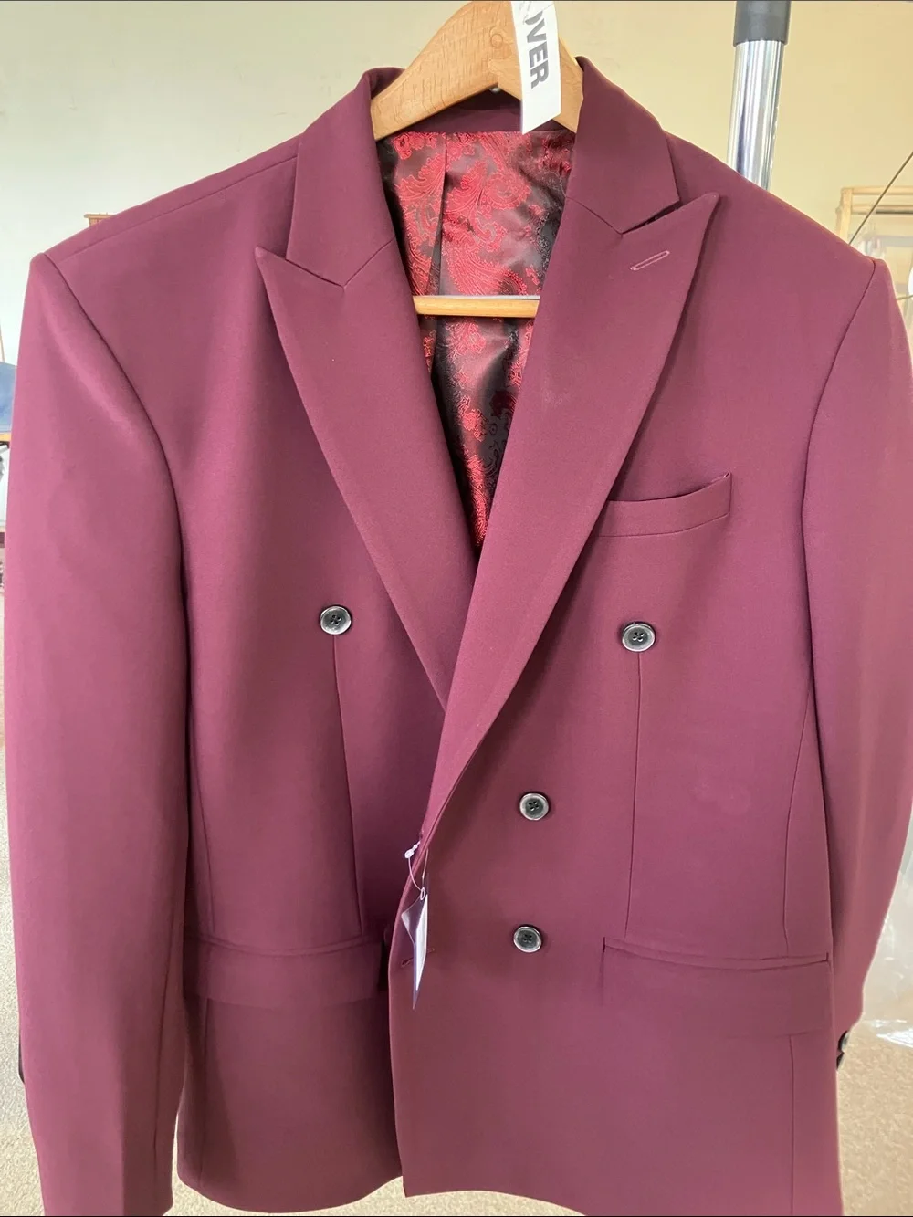 French Crown | Men's Burgundy Double-Breasted Blazer with Notch Lapel